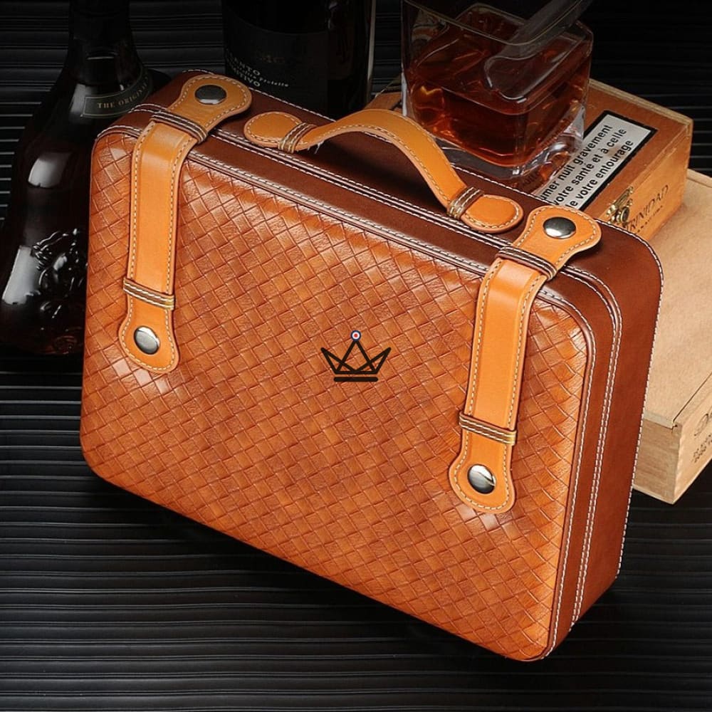 Reise-Zigarrenhumidor LOUIS XIII – Leder & Zedernholz, 30 Zigarren, Hygrometer – Ansicht 4