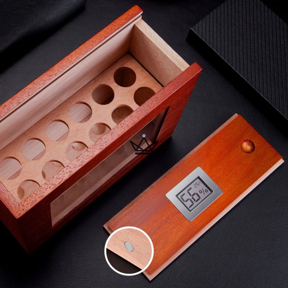 VERTIGO cigar humidor — Spanish cedar, digital hygrometer & magnetic system — view 4