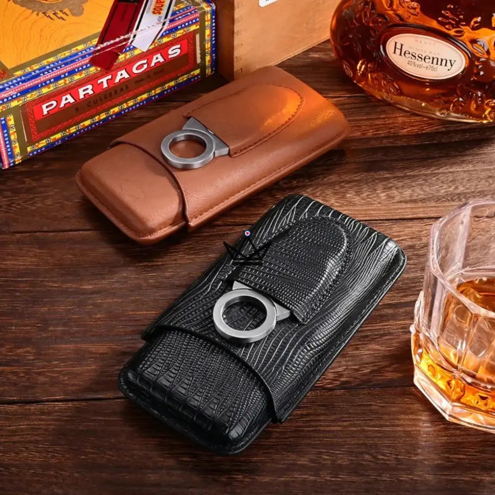 Estuche para cigarros MONTECRISTO LOOP — Piel de vacuno, 3 cigarros, humidificador y cortador