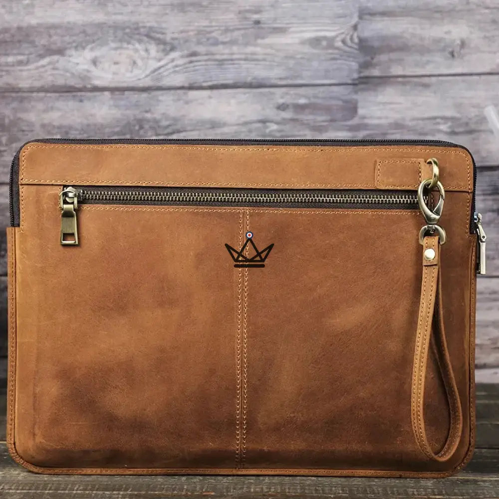 Personalisierbare Lederhülle für MacBook AIR & PRO – Voyageur Centurion – Ansicht 3