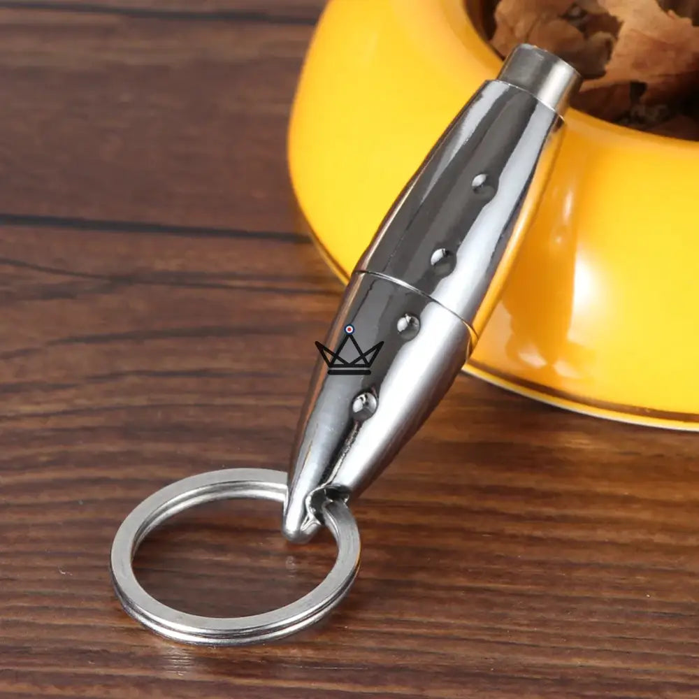 Zigarrenbohrer Silver Bang — Edelstahl versilbert, einziehbare Klinge, 8 mm Lochdurchmesser | Integrierter Schlüsselring – Ansicht 2
