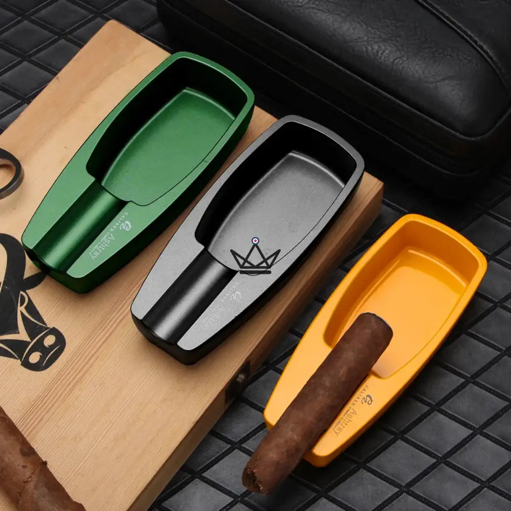 Alistair Cigar Ashtray - Elegance and Functionality — view 1