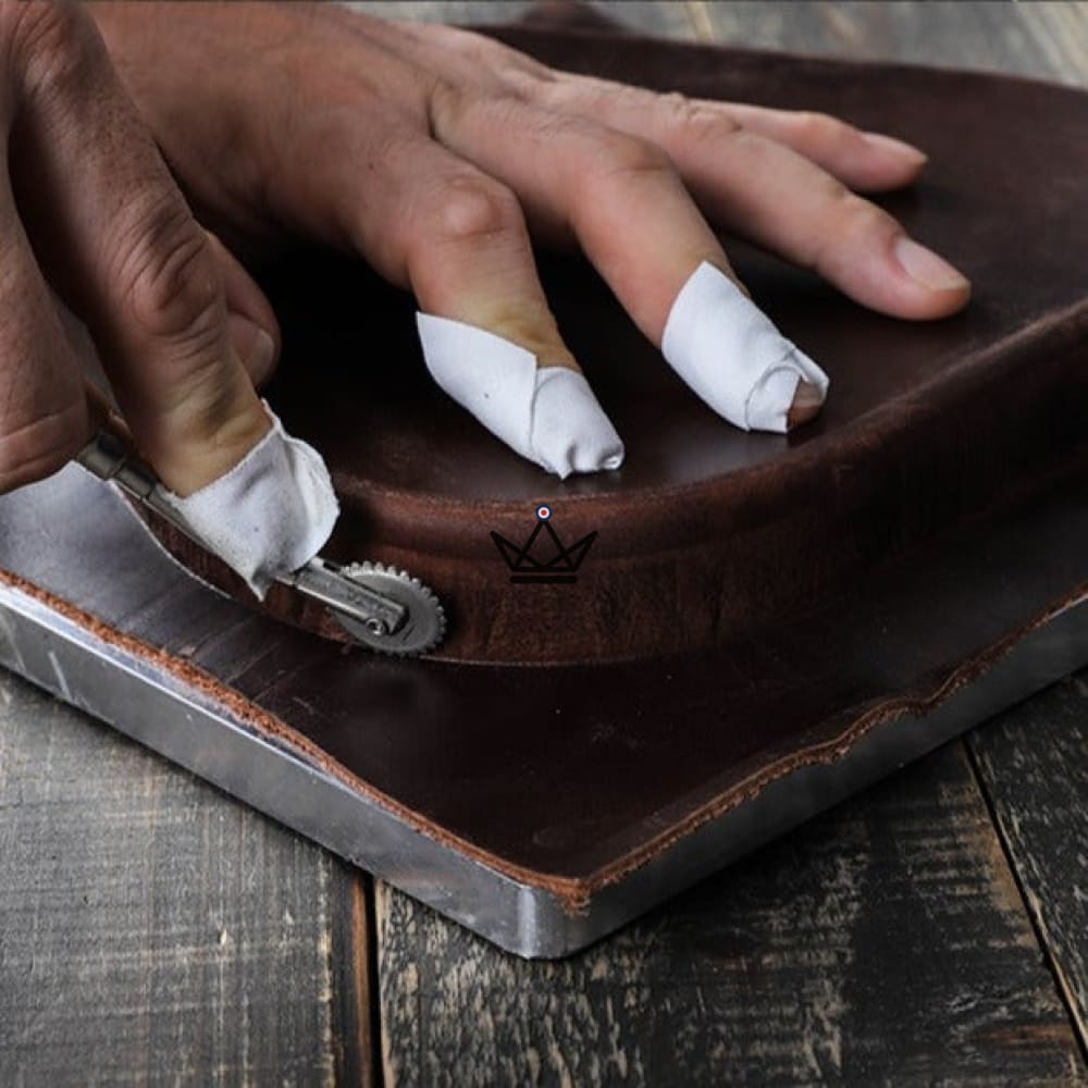 Anpassbare Lederschutzhülle für Apple Airpods Max – Voyageur LeatherPods Max – Ansicht 5