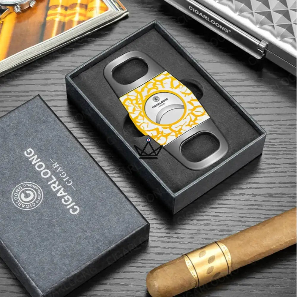 Fractalis Edition Cigar Cutter — Double Blade Guillotine Stainless Steel, Fractal Pattern, Ø 25 mm, 3 Variants, Rigid Gift Box Included — view 10