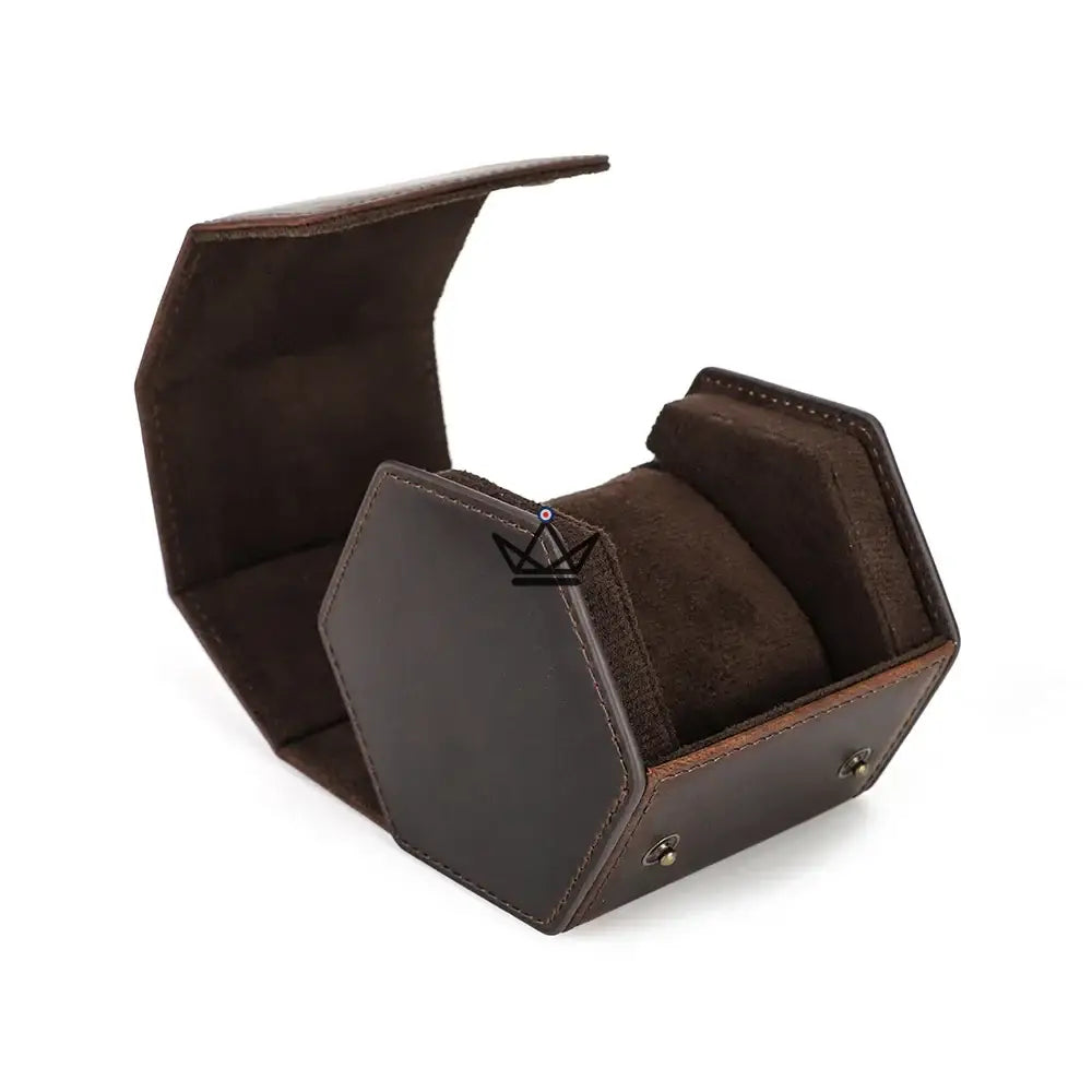 Customizable Leather Travel Case for Automatic Watch - Voyageur Hexagone — view 22