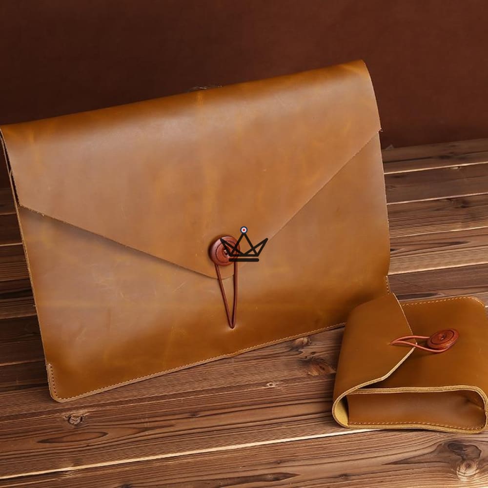Leather case for MacBook - TOCKY — Air / 11 inch / Brown