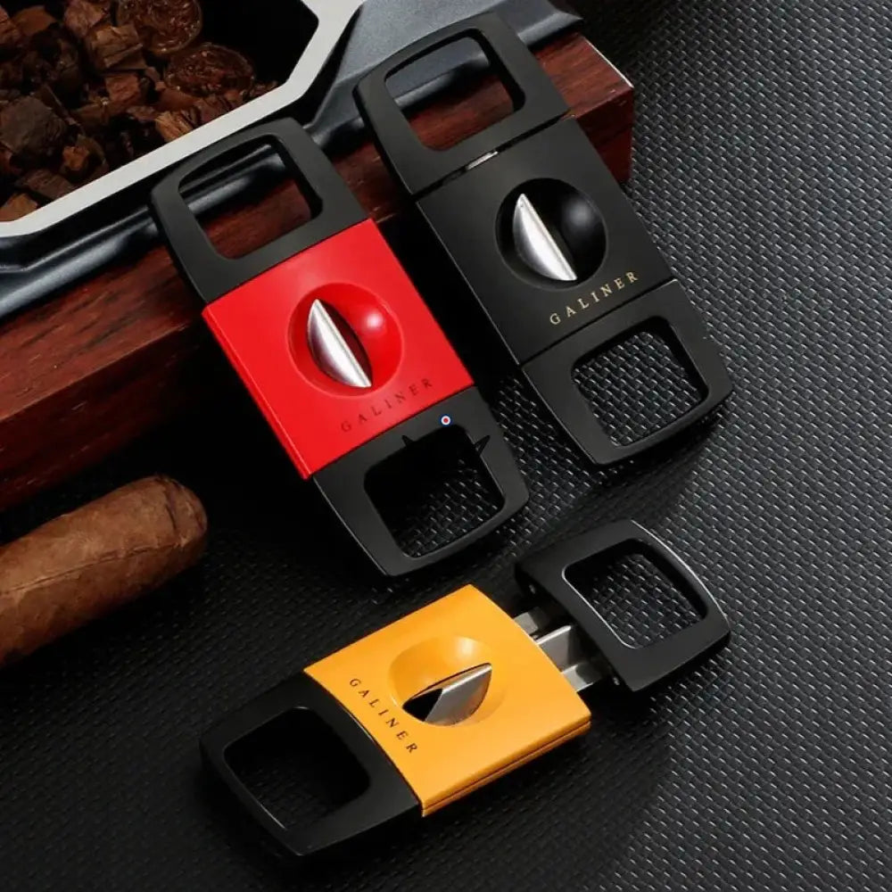 Luxurious Square Cigar Cutter — V-Cut, Metal Alloy, Max Diameter 23 mm, 3 Colors, Gift Box Included — view 2