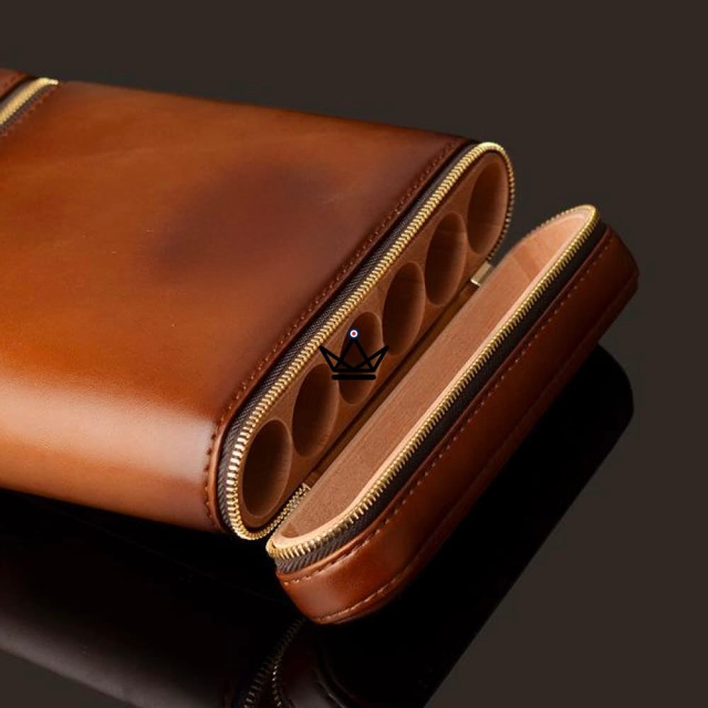 ZIPY cigar case — vintage leather 6 cigars, integrated humidifier | cedar — view 2