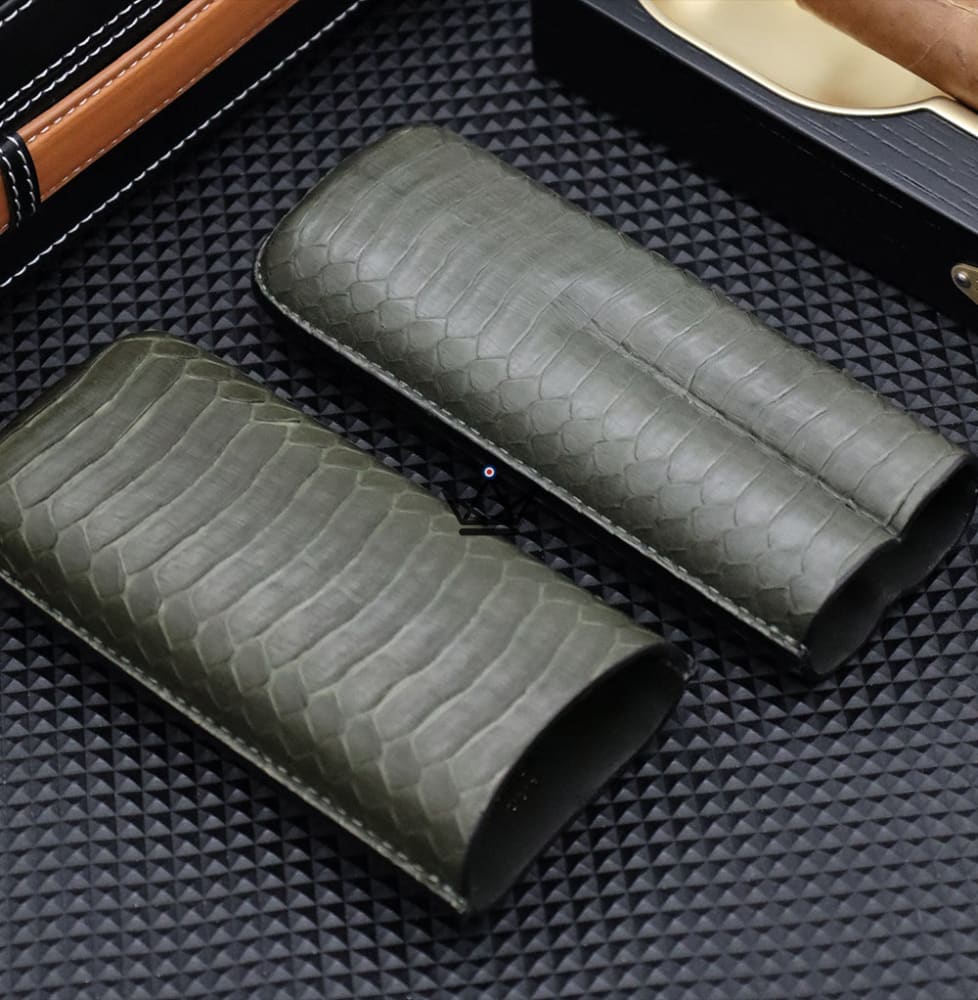 AURELIUS Cigar Case — Intense Green Croc Leather, 2 or 3 Cigars — 2 Cigars