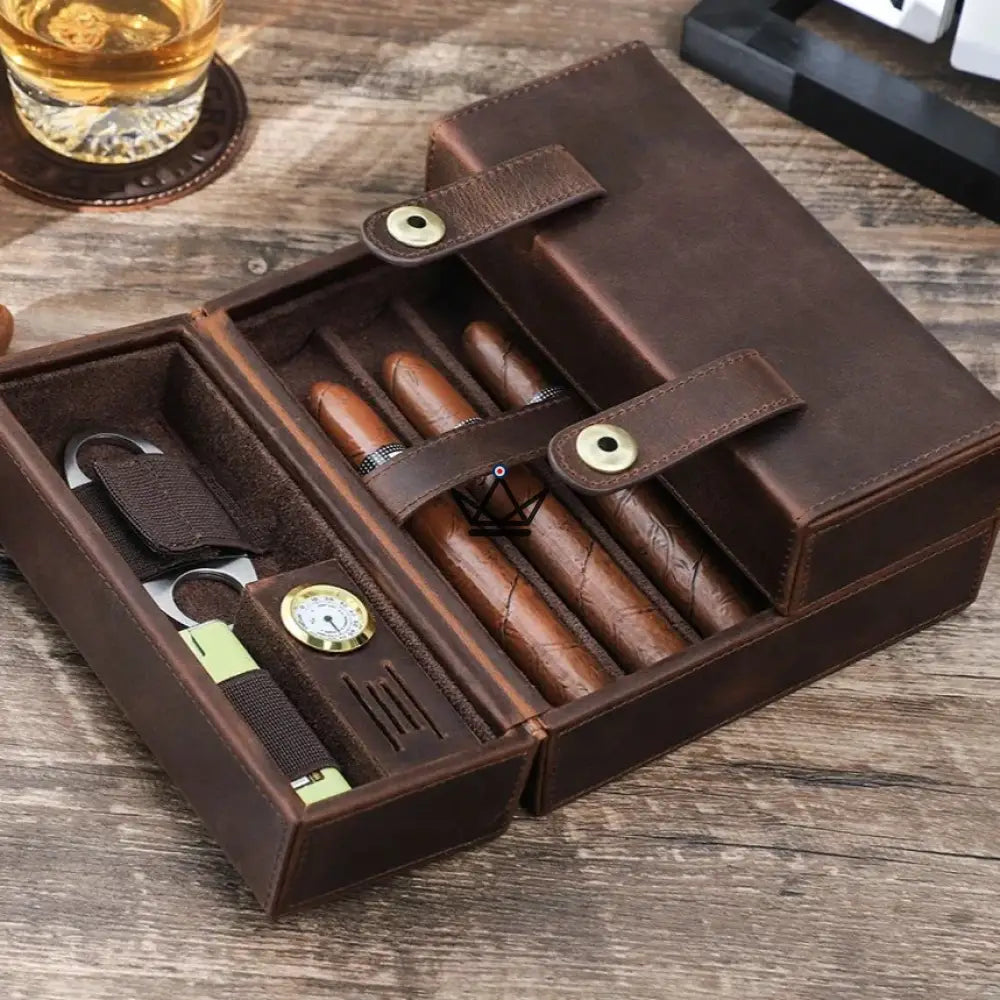 Humidor de cuero personalizable - Voyageur King Humidor de cuero personalizable - Voyageur King