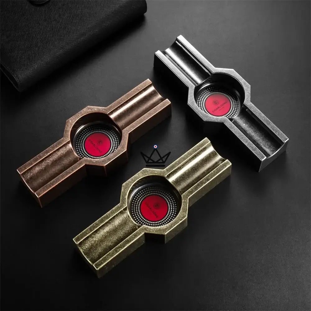 Solo King 2-Cigar Ashtray — 3 Vintage Finishes — view 1