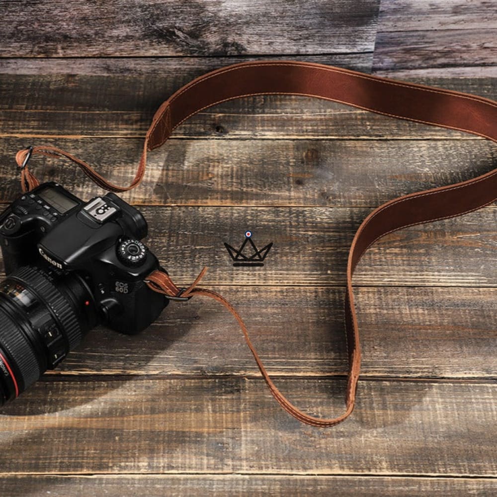 Customizable Leather Camera Strap - Voyageur Nomade — view 4