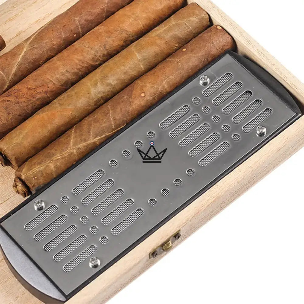 POLARIS CELL Cigar Humidifier — Polished Metal, Oasis Foam | Silver or Gold — view 2