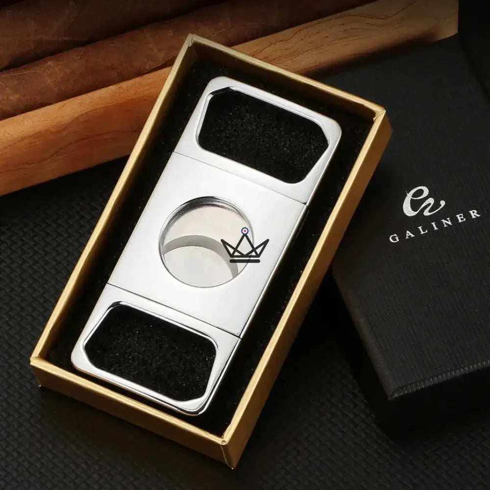 ELITE SQUARE Cigar Cutter — Double Blade Guillotine, 24 mm, Yellow or Silver | Collector's Box — view 3