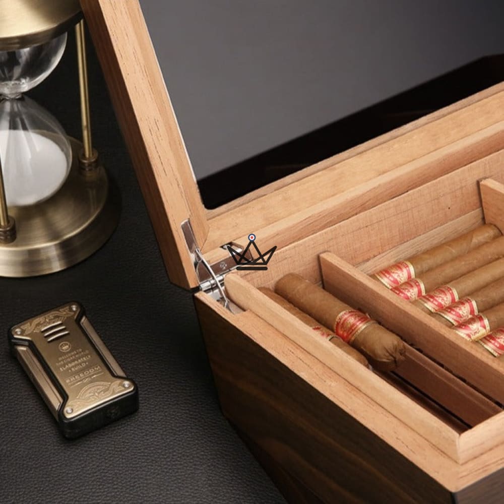 KHEOPS Century Cedar Lacquer Humidor 80 Cigars | Character & Charm — view 6