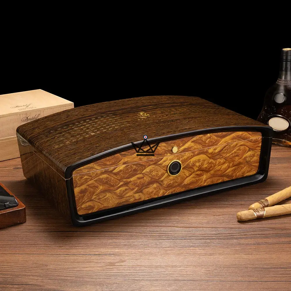 GUEVARA ELEGANCE Cigar Humidor — Fingerprint, Spanish Cedar, High Security — view 3