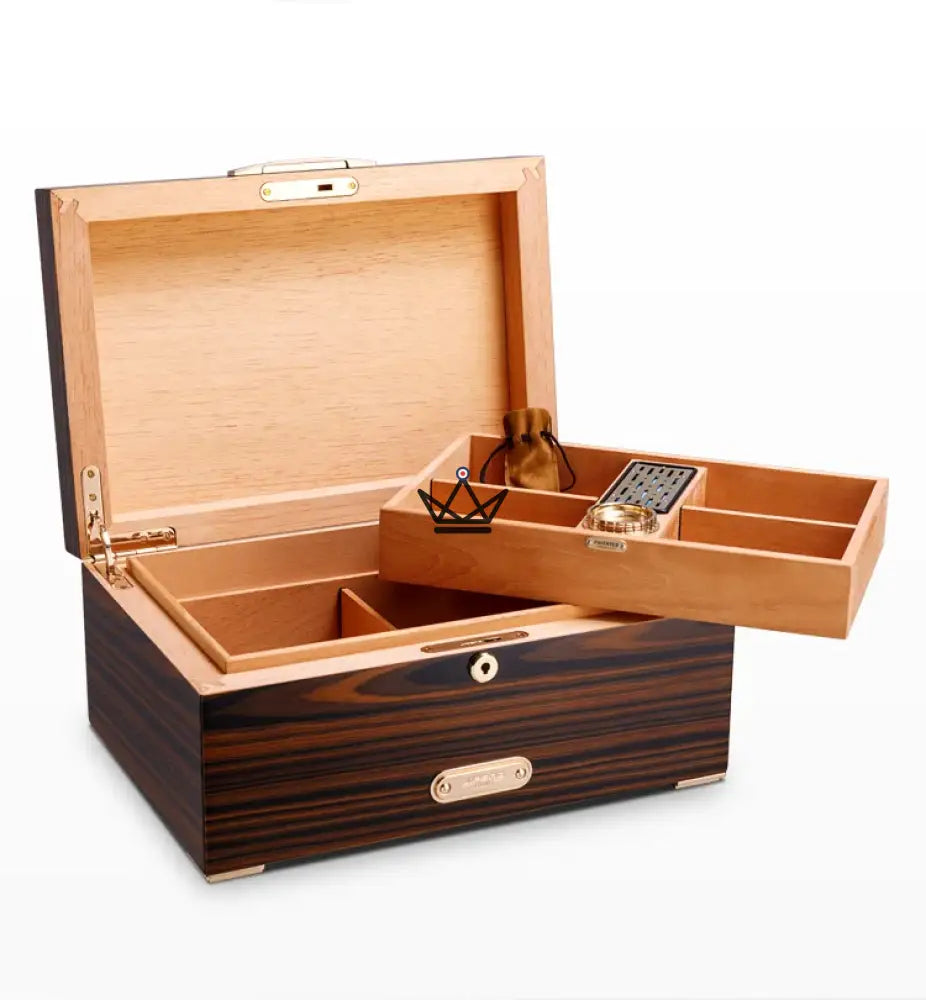 Majestatis Doublis Cigar Humidor — cedar, ~120 cigars, hygrometer & cedar humidifier, Sylva Aeterna or Linea Aurea — view 12