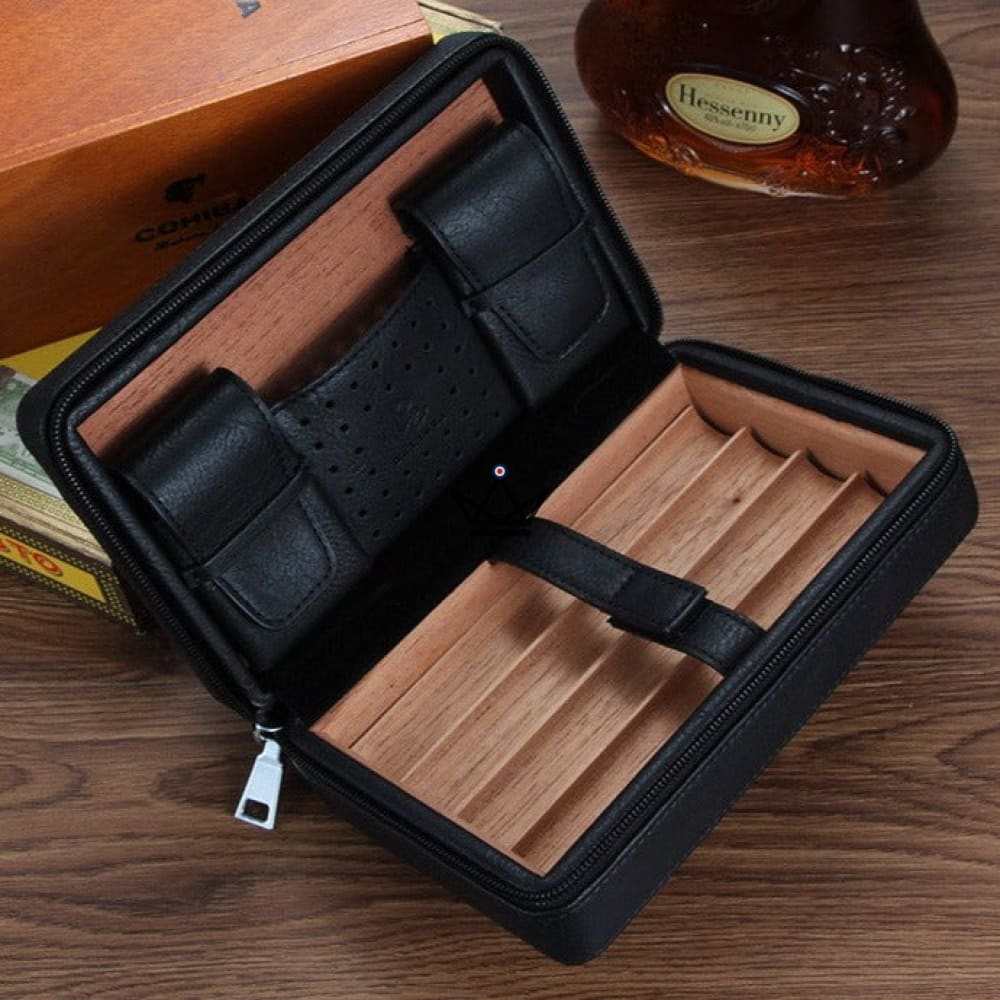 SOCRATE STYLE travel humidor — leather & cedar, 5 cigars, 3 compartments — view 10