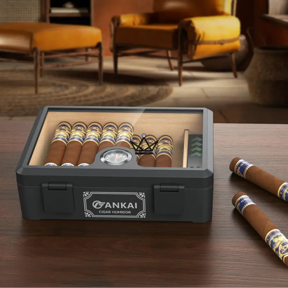 BlackGlass Cedar Zigarrenhumidor — mattes schwarzes ABS, spanische Zeder, gehärtetes Glas, 20-25 Zigarren, mechanisches Hygrometer & Oasis Luftbefeuchter – Ansicht 4
