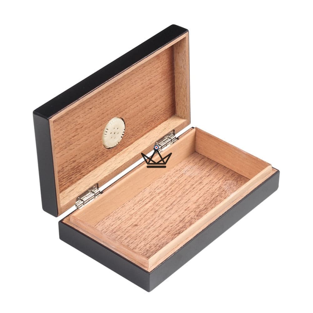 VAULT Cigar Humidor — Spanish Cedar, 5–8 Cigars, Built-in Humidifier, Hygrometer, Red or Black — view 11