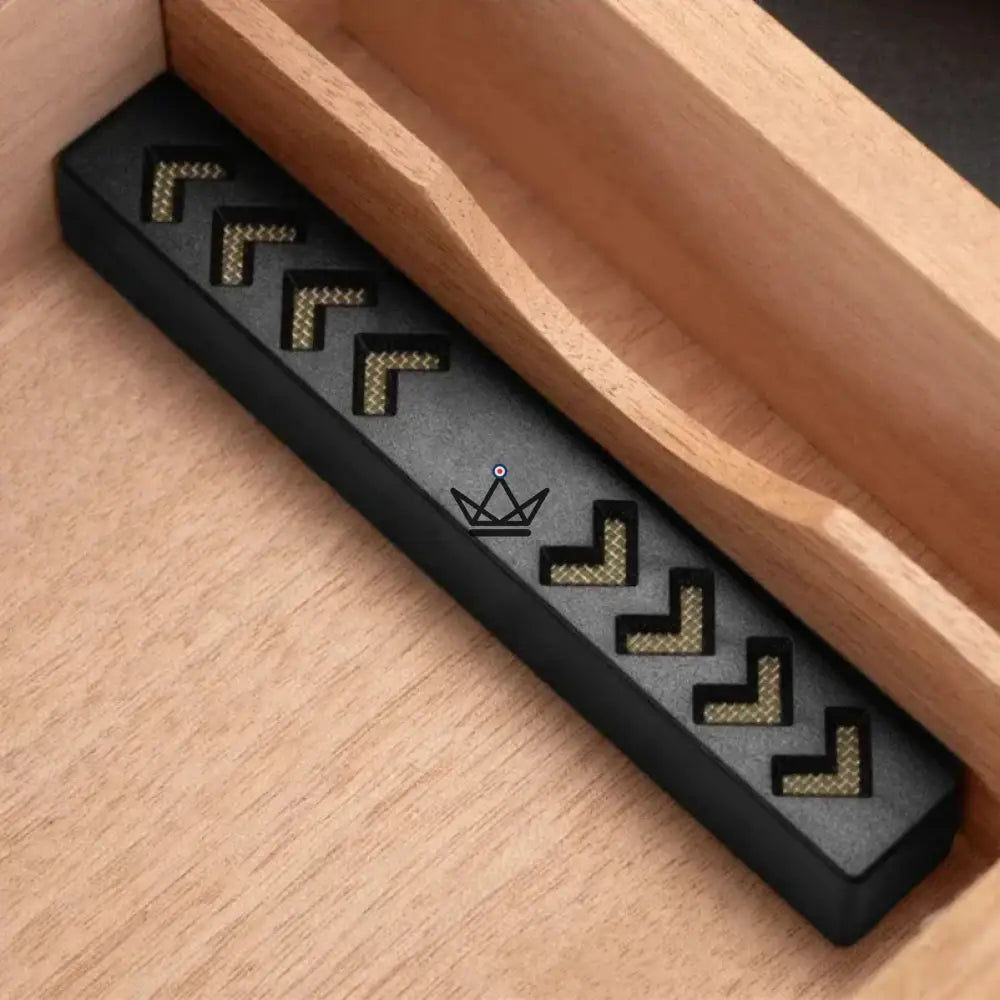 Humidor Enigma Moon – Zeder, Glasdeckel, Code-Schloss, Schublade, 30 Zigarren | Solo oder Orion (Aschenbecher, Feuerzeug, Zigarrenschneider) – Ansicht 5