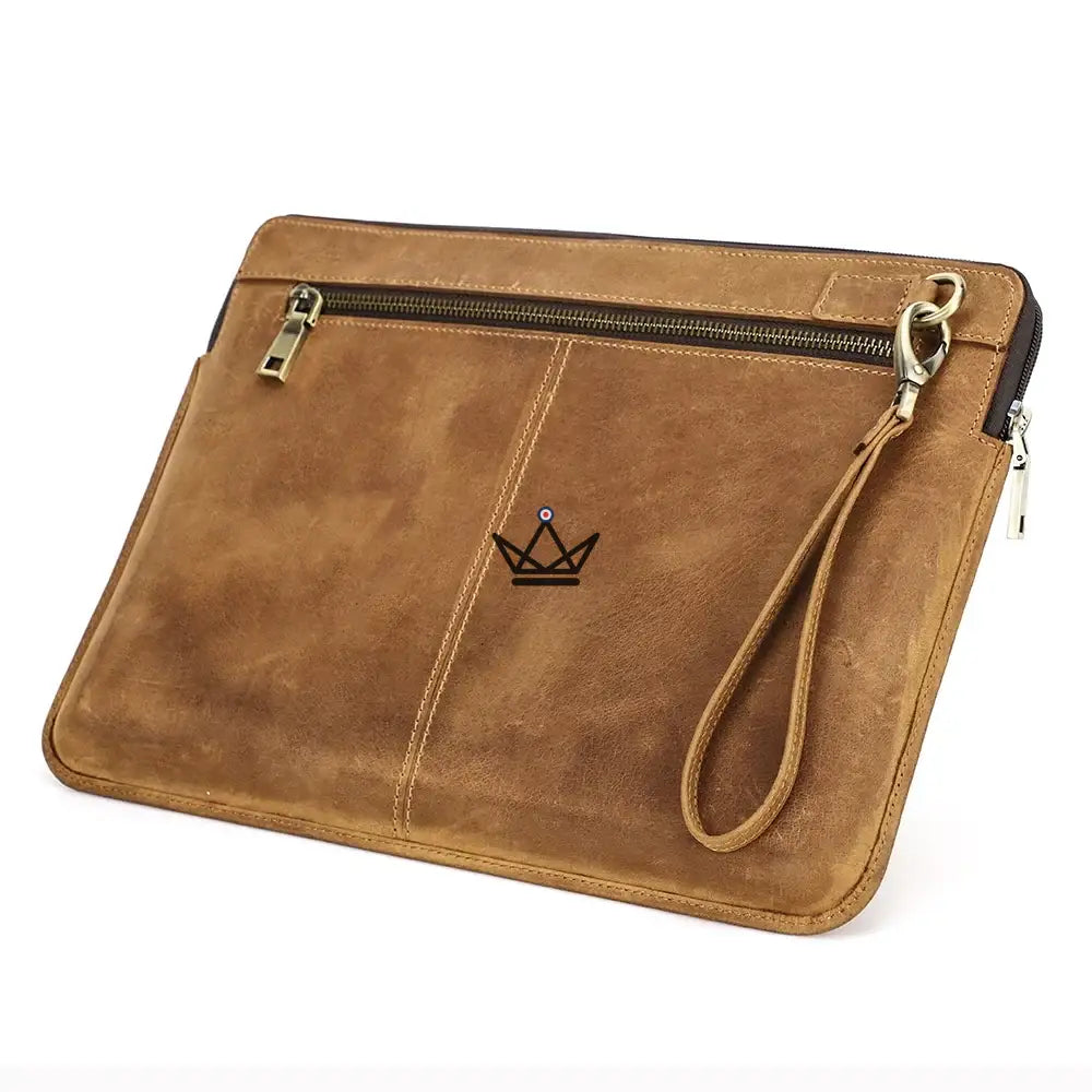 Customizable leather sleeve for MacBook AIR & PRO - Voyageur Centurion — view 13