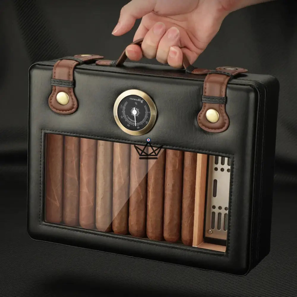 Prestige Traveler Humidor – vergoldetes Messing, spanische Zeder, 50 Zigarren, Sichtfenster, Hygrometer & Kristallbefeuchter – Ansicht 3