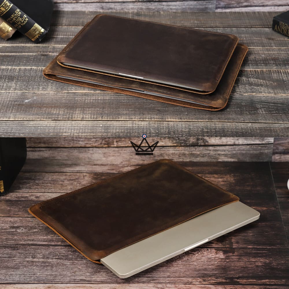 Customizable Leather Laptop Case - Voyageur Sicuro — view 8
