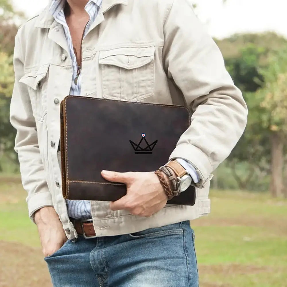 Customizable Leather MacBook Sleeve 13" - Traveler BINDING — view 7