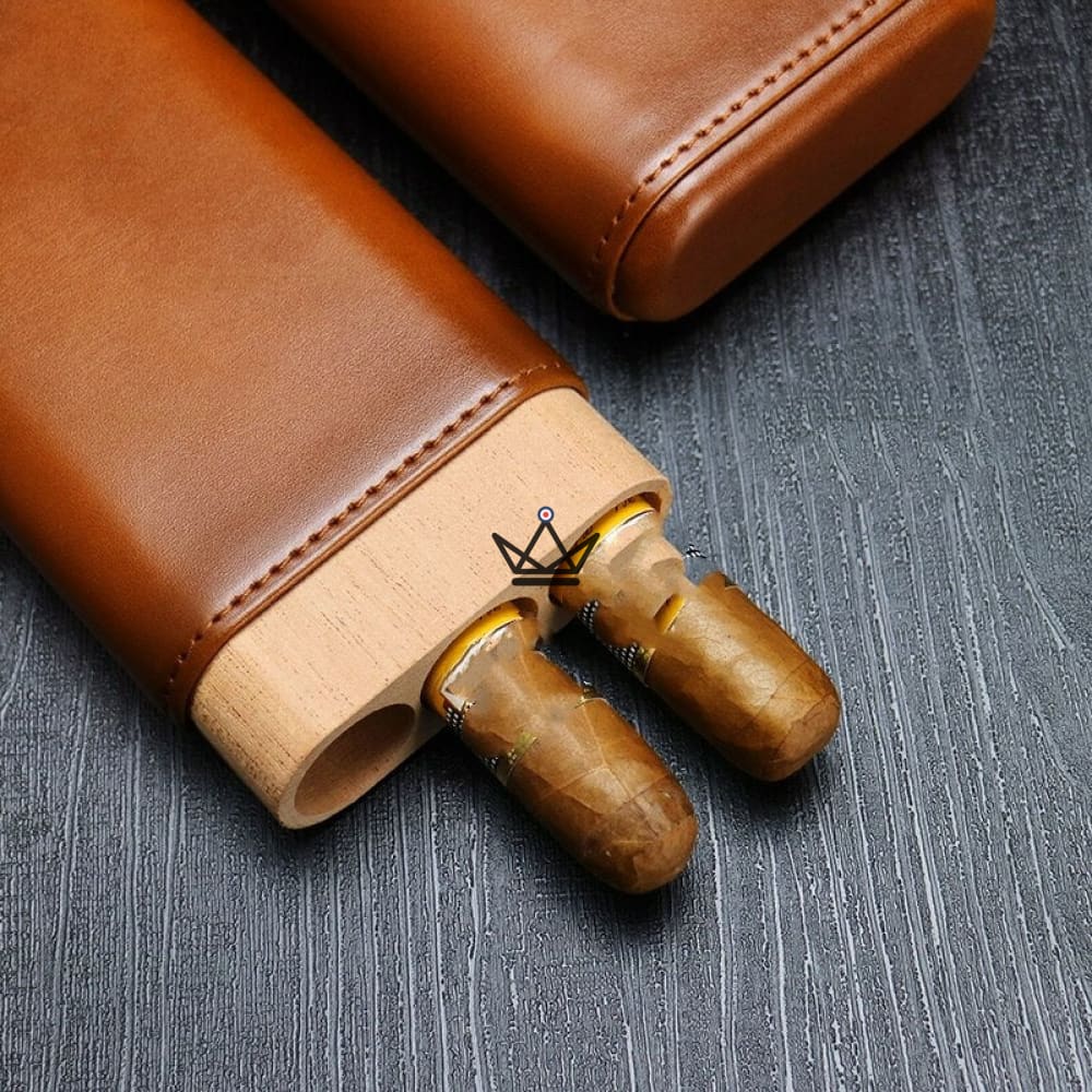 Zigarrenetui DAMAS WOOD – Rindsleder & Zeder, Cowboy-Stil, 2 oder 3 Zigarren – Ansicht 3