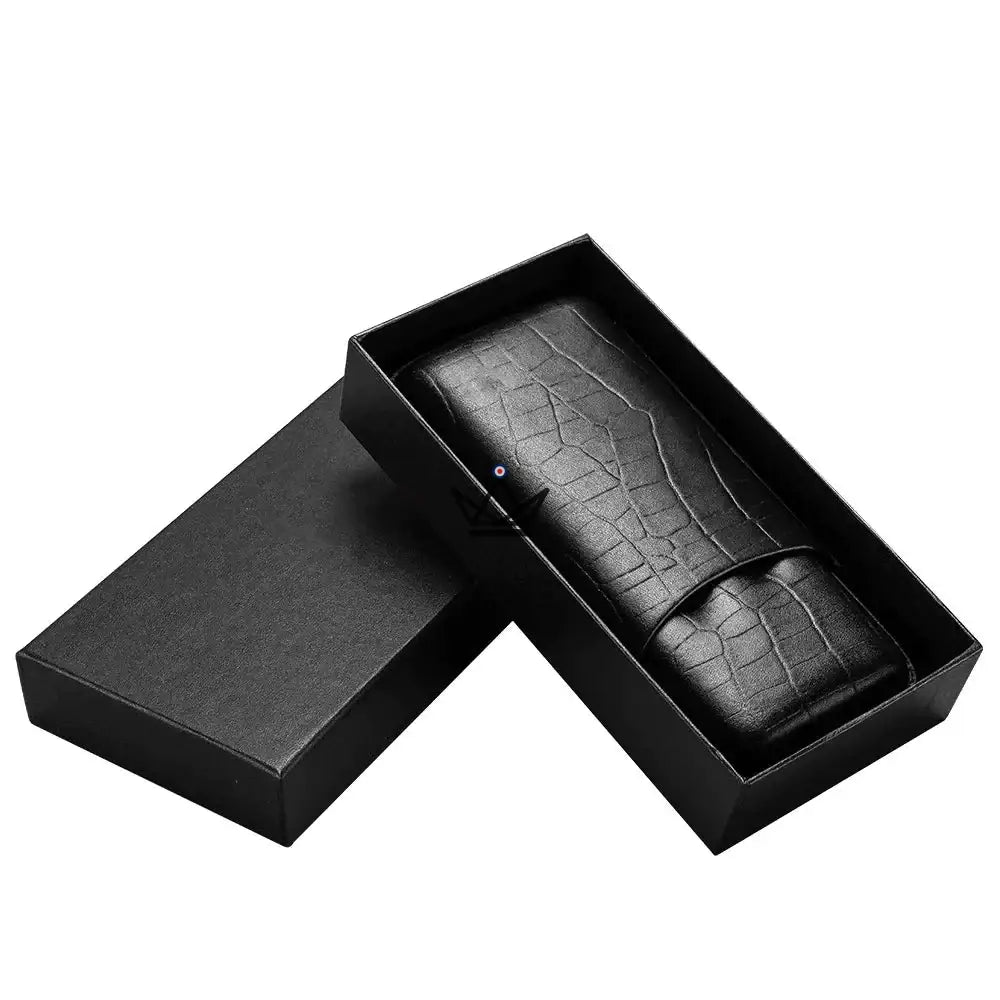 Leather 3 cigar case with cigar cutter - Silver Cortez — view 2