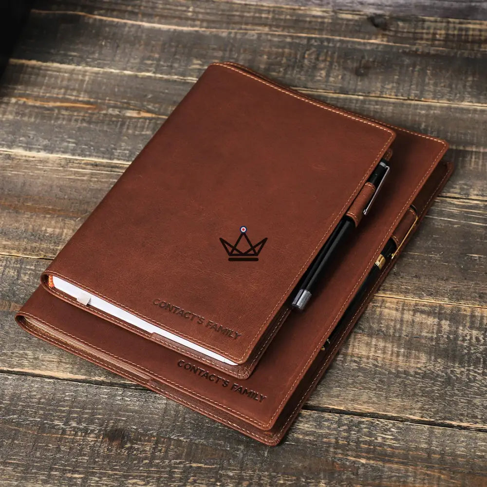 Funda de cuaderno de piel personalizable - Voyageur Intemporel Funda de cuaderno de piel personalizable - Voyageur Intemporel