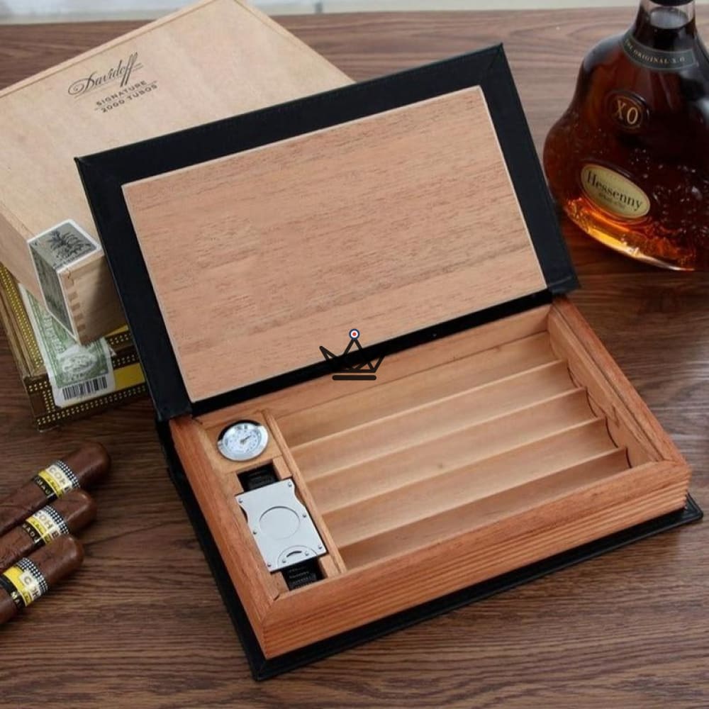 Humidor de cigarros CUBA SECRET BOOK — En forma de libro, 5 cigarros, higrómetro y humidificador Humidor de cigarros CUBA SECRET BOOK — En forma de libro, 5 cigarros, higrómetro y humidificador