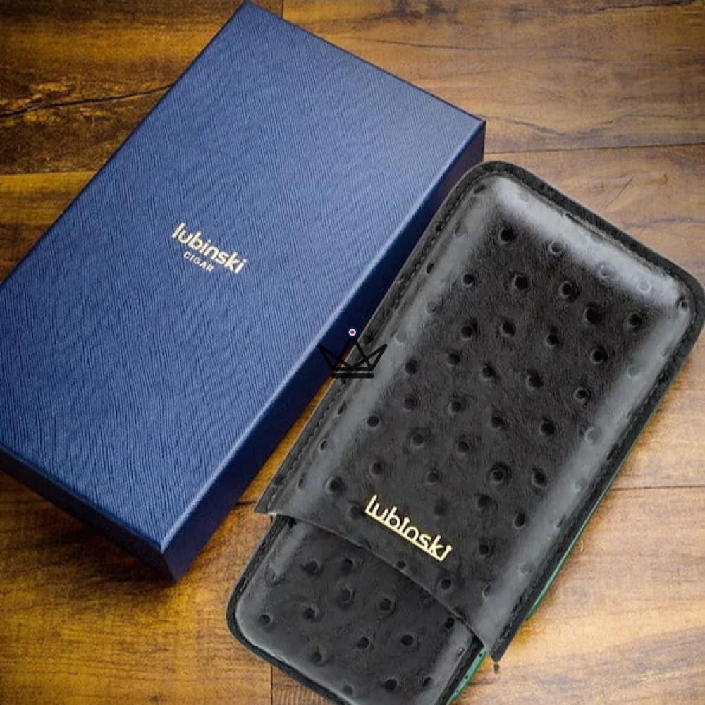 Leonidas Edition cigar case — cowhide leather, 3 Churchill & Robusto cigars, 5 finishes, gift box included — Black Night