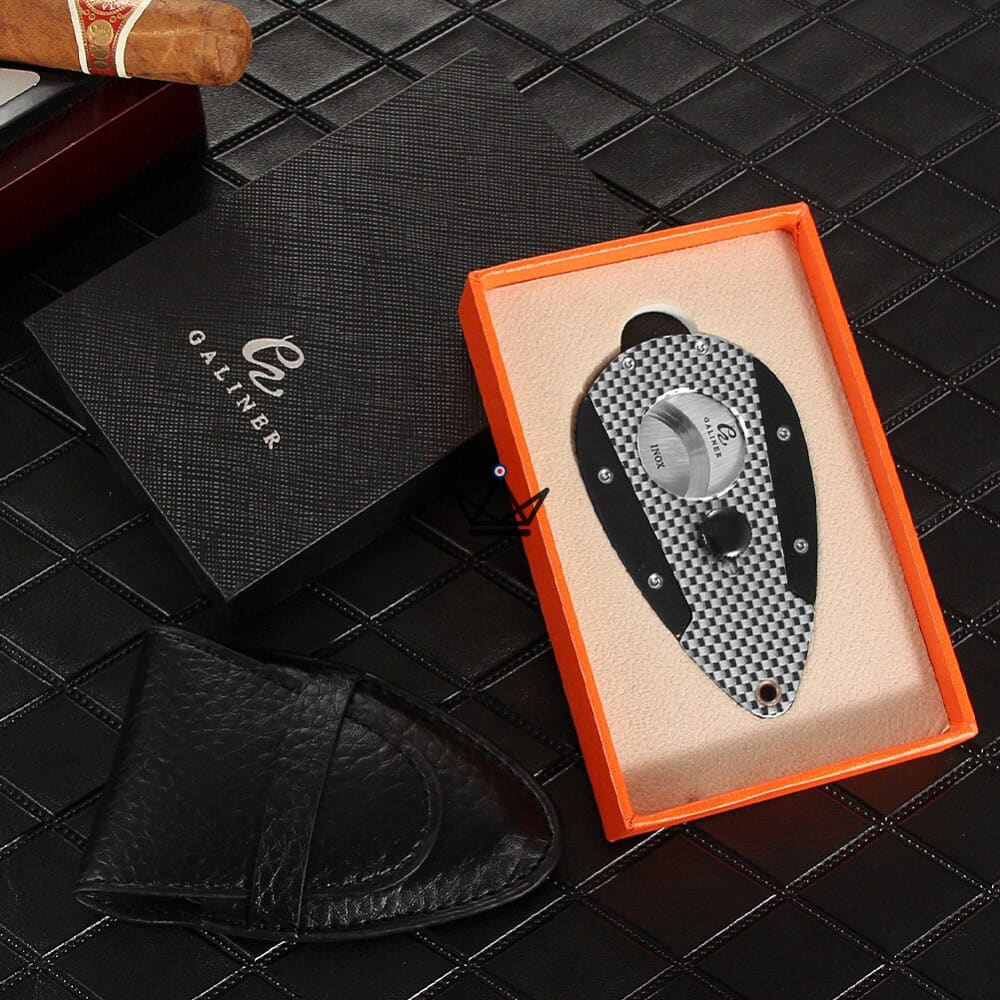 Torch lighter and cigar cutter pack - NYFE CARBON — view 3