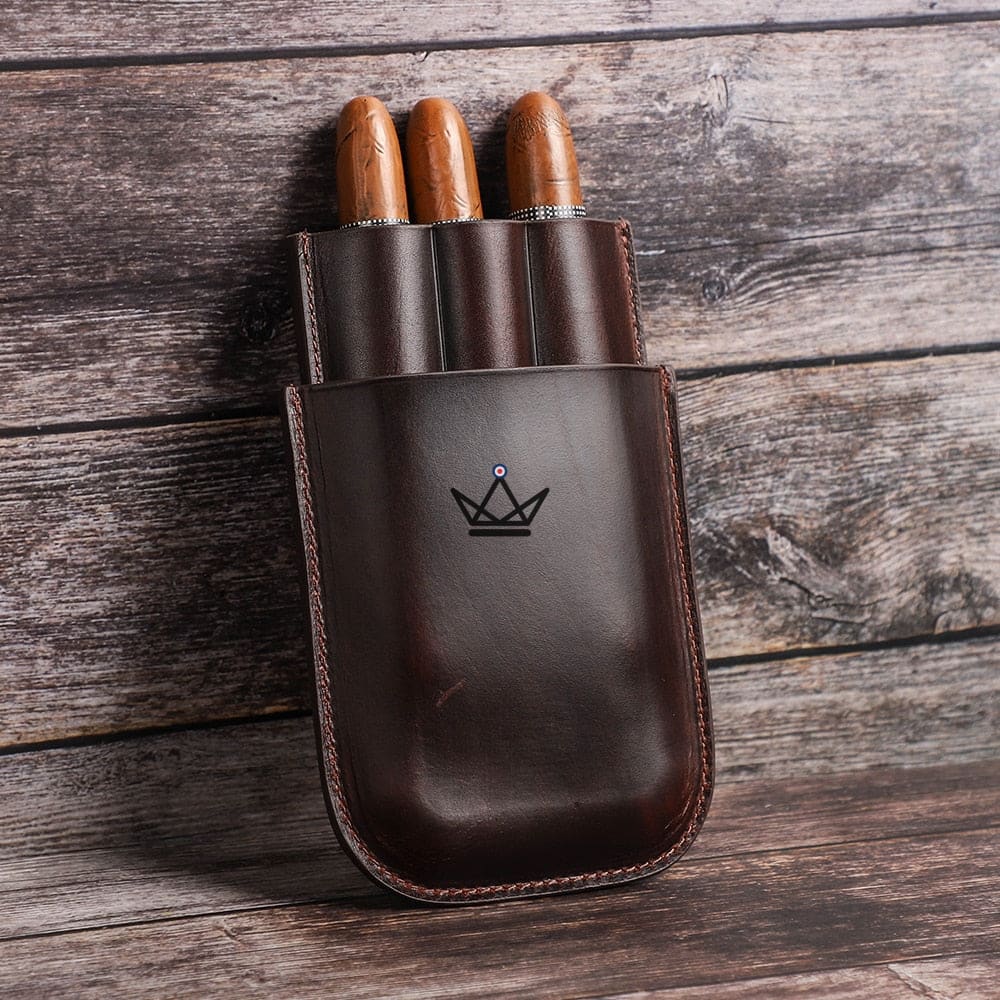 Personalized Leather Cigar Case — Voyager Classic | 1, 2 or 3 cigars — view 6