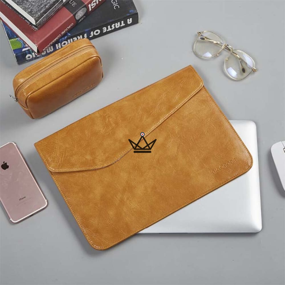 Manga de cuero para MacBook Pro 13" - LUCA — Café