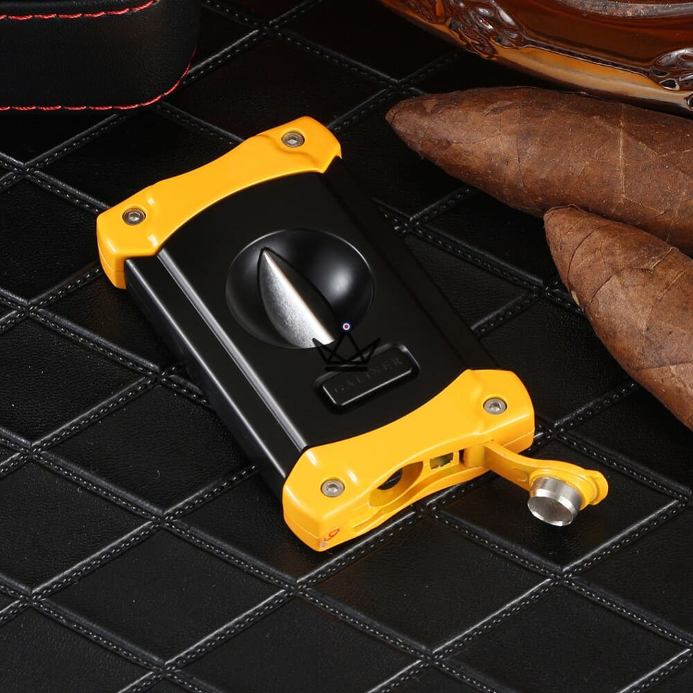 Luxuriöser Zigarrenschneider – V-Schnitt & Integrierter Bohrer, Premium-Legierung, 3 Farben | Inklusive Zigarren-Geschenkbox – Ansicht 4