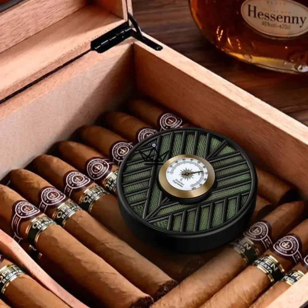 OASIS VORTEX Humidifier with Hygrometer — Magnetic Attachment, 9.5 cm | Cigar Humidor — view 2