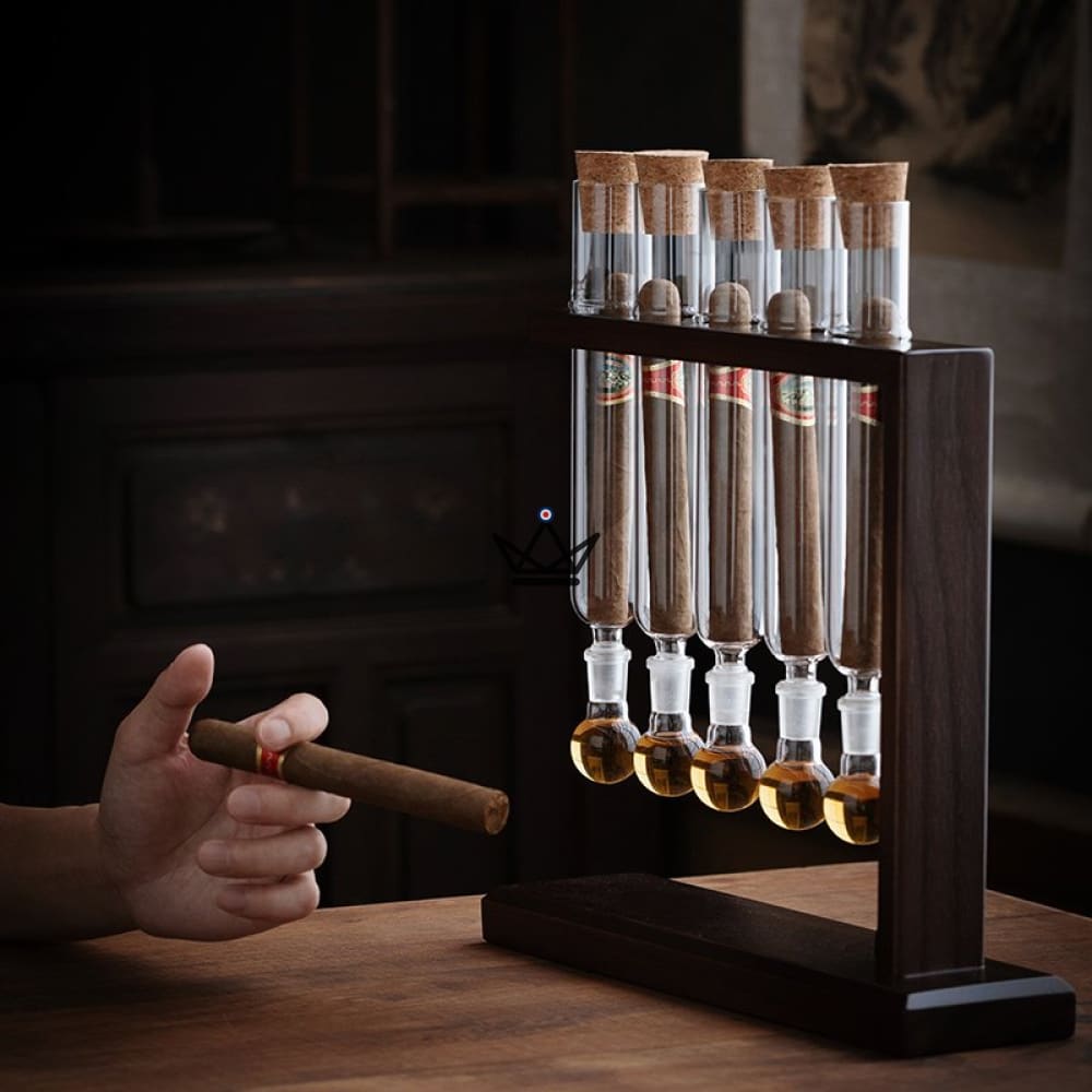 Infusor de cigarros INFUSIO QUINTESSENCE de 5 tubos: vidrio de borosilicato, cedro, higrómetro Infusor de cigarros INFUSIO QUINTESSENCE de 5 tubos: vidrio de borosilicato, cedro, higrómetro