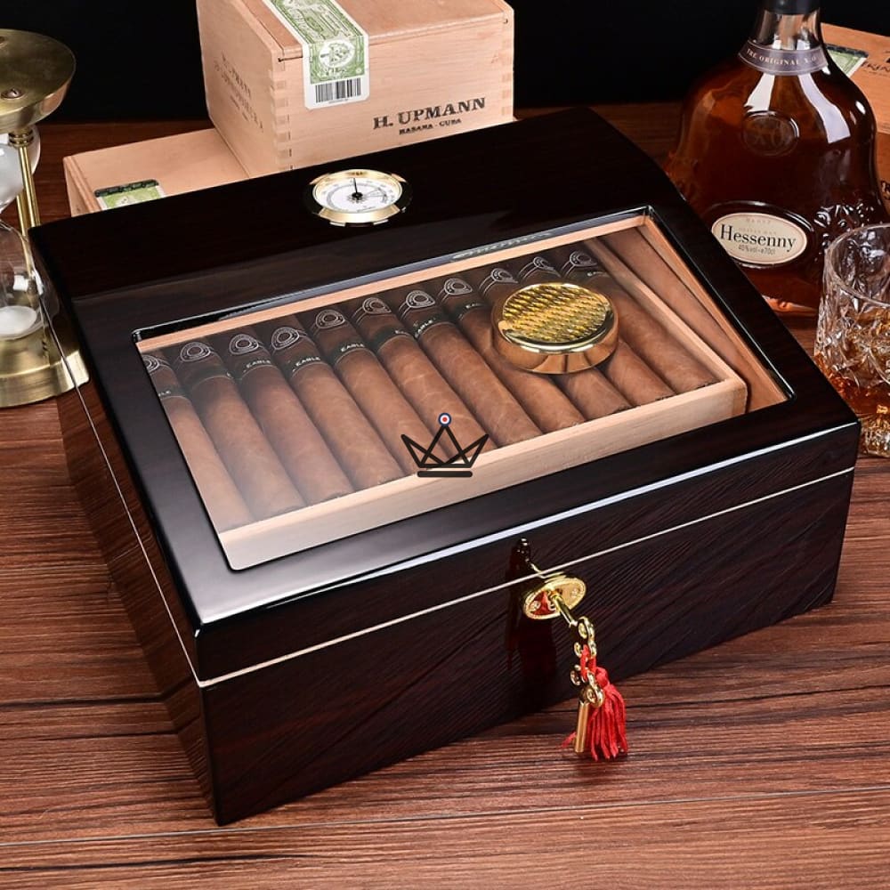 Humidor de cigarros FIFTY Edition LUXE: cedro español, tapa de vidrio, higrómetro frontal, 50 cigarros