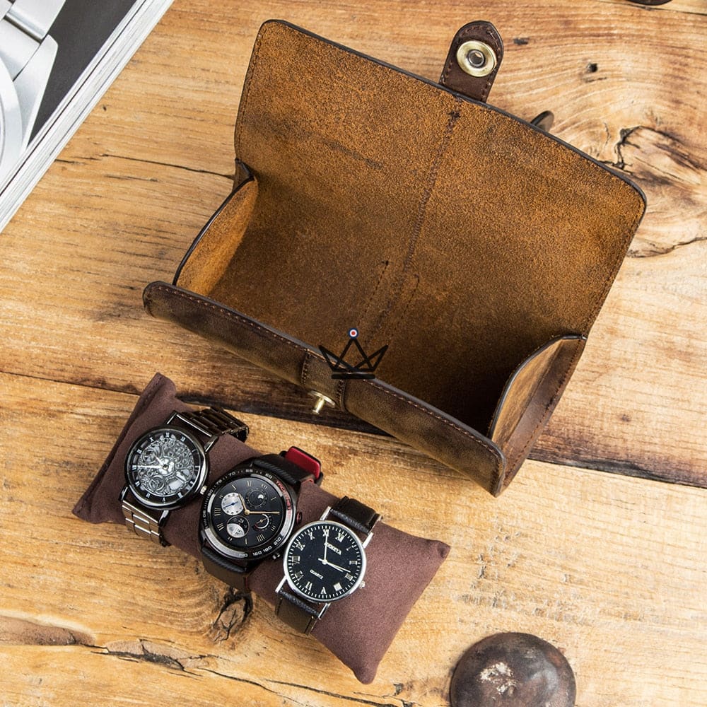 Customizable Leather Automatic Watch Travel Case - Voyageur ChronoGuard — view 5