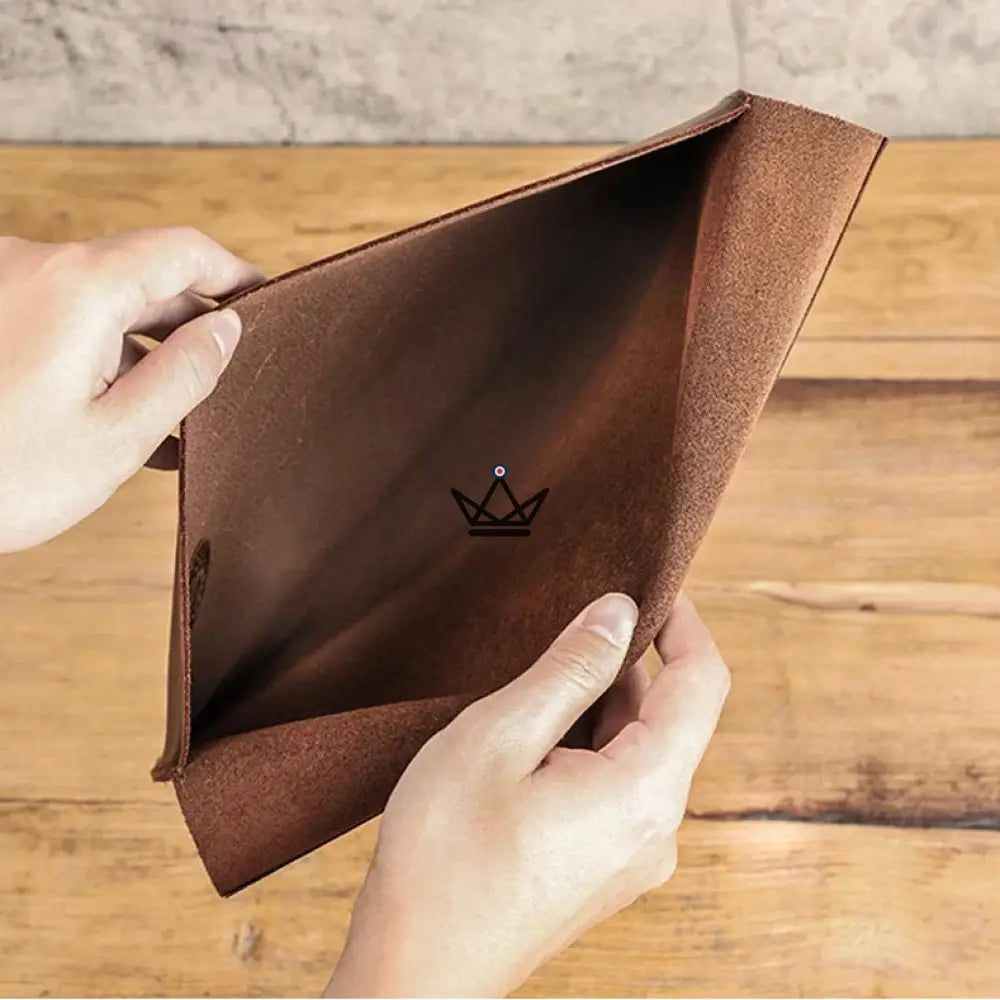 Customizable Leather Macbook Sleeve 13"-14" - MISSIVE Traveler — view 8