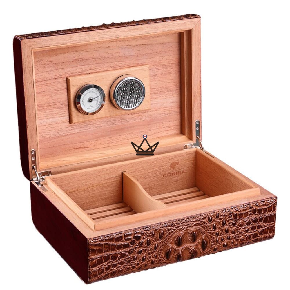 Humidor APEX – Krokodilleder, spanische Zeder, 50 Zigarren, inkl. Hygrometer Humidor APEX – Krokodilleder, spanische Zeder, 50 Zigarren, inkl. Hygrometer