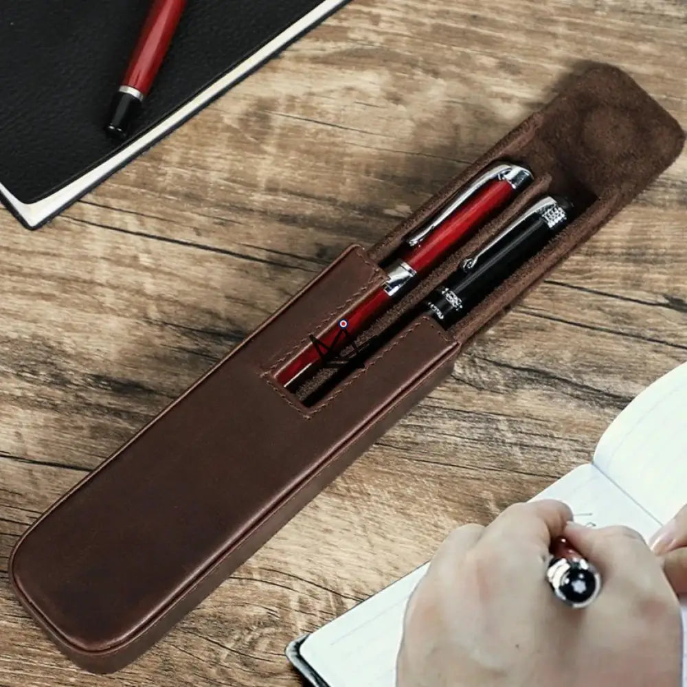 Customizable luxury leather fountain pen case - Atlas Voyager — view 3