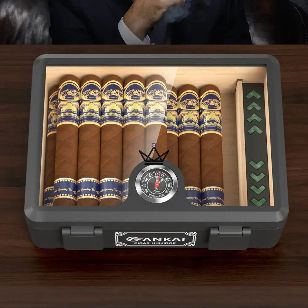 Humidor de cedro BlackGlass: ABS negro mate, cedro español, vidrio templado, 20-25 cigarros, higrómetro mecánico y humidificador Oasis Humidor de cedro BlackGlass: ABS negro mate, cedro español, vidrio templado, 20-25 cigarros, higrómetro mecánico y humidificador Oasis